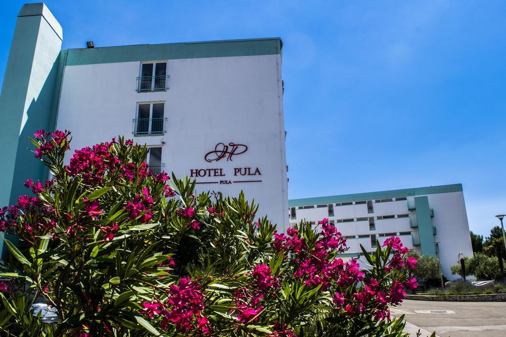 Hotel プーラ エクステリア 写真